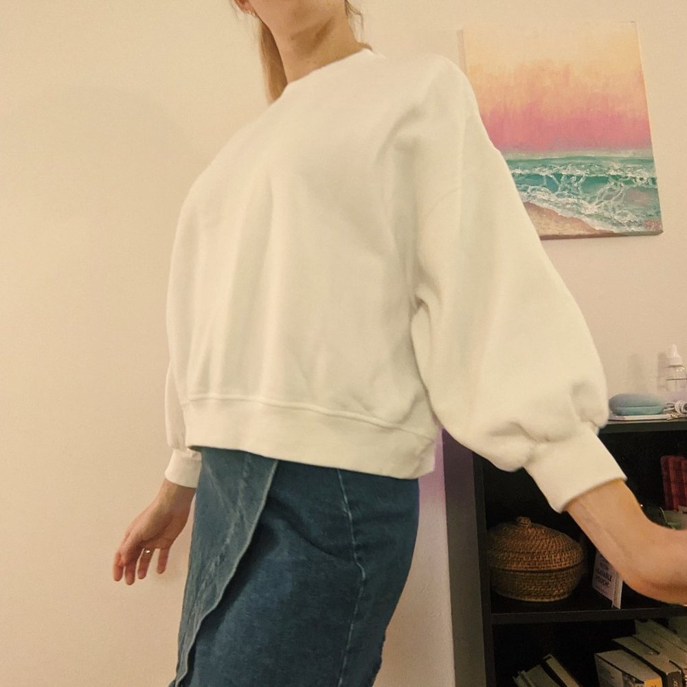 ASOS Design White Puff-Sleeve Sweatshirt -  Size M